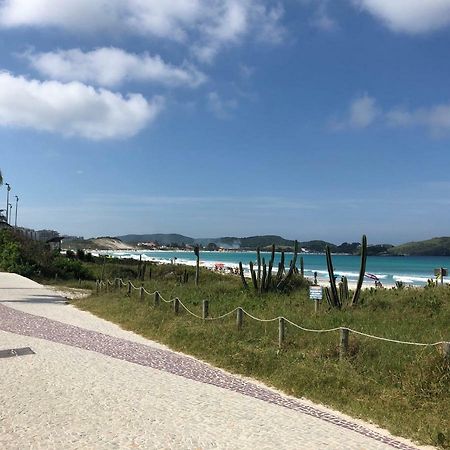 Apartamento em frente à praia Cabo Frio Exterior foto